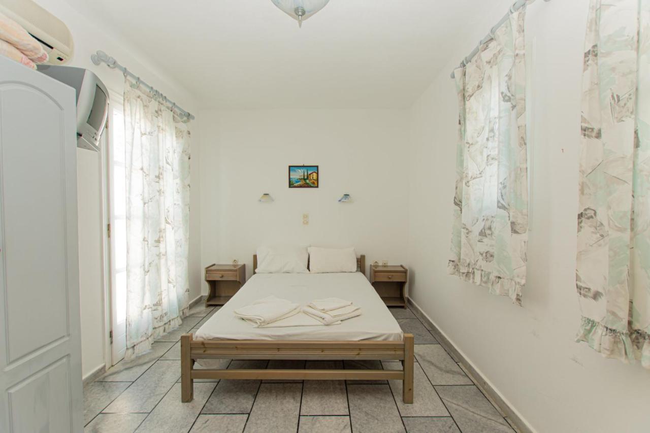 Villa Polemis Agia Anna  Exterior photo