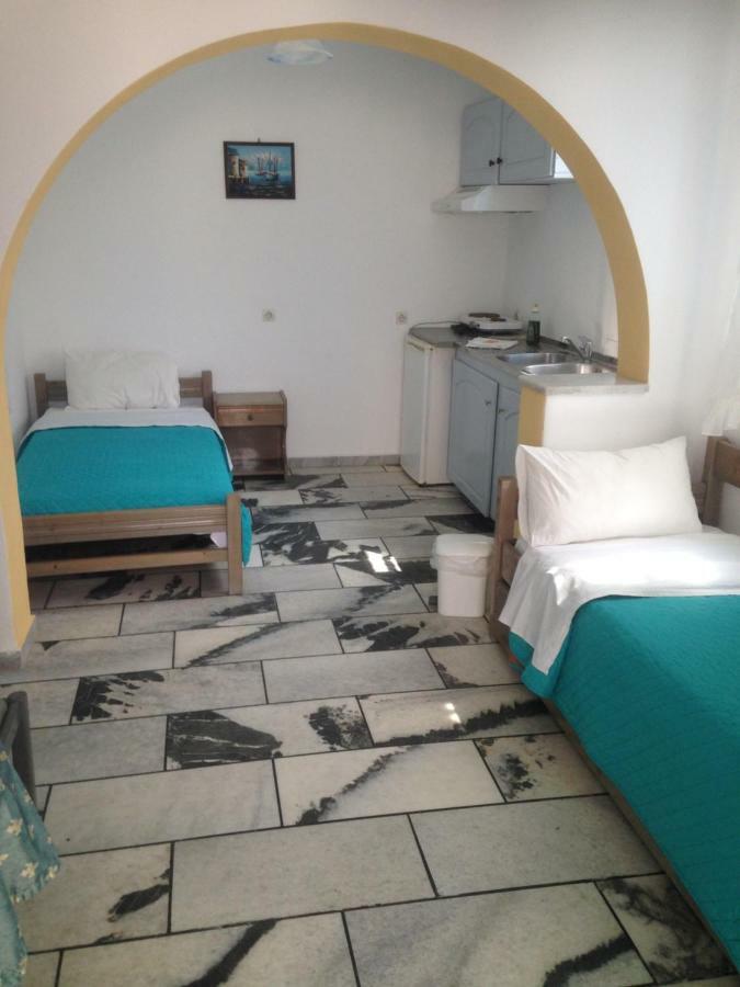 Villa Polemis Agia Anna  Exterior photo